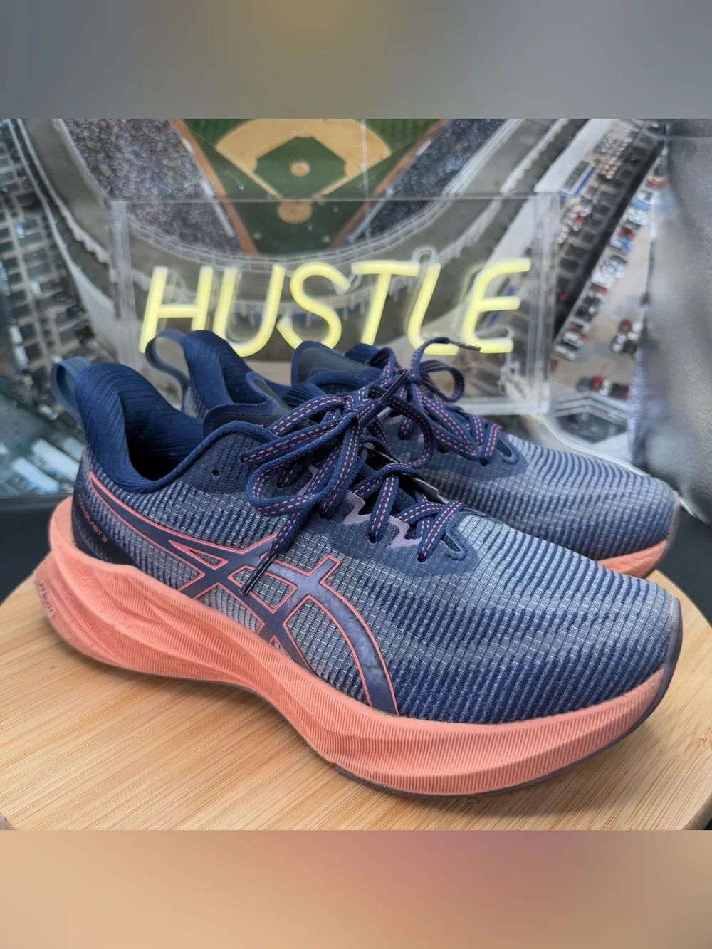 Asics Wmns Novablast 3 LE 'Indigo Blue Papaya' Size 7.5
